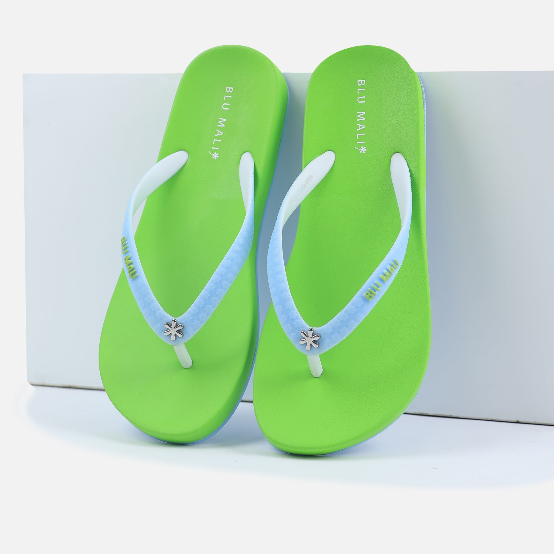 BLU MALI-Women's flip-flops Green/Blue