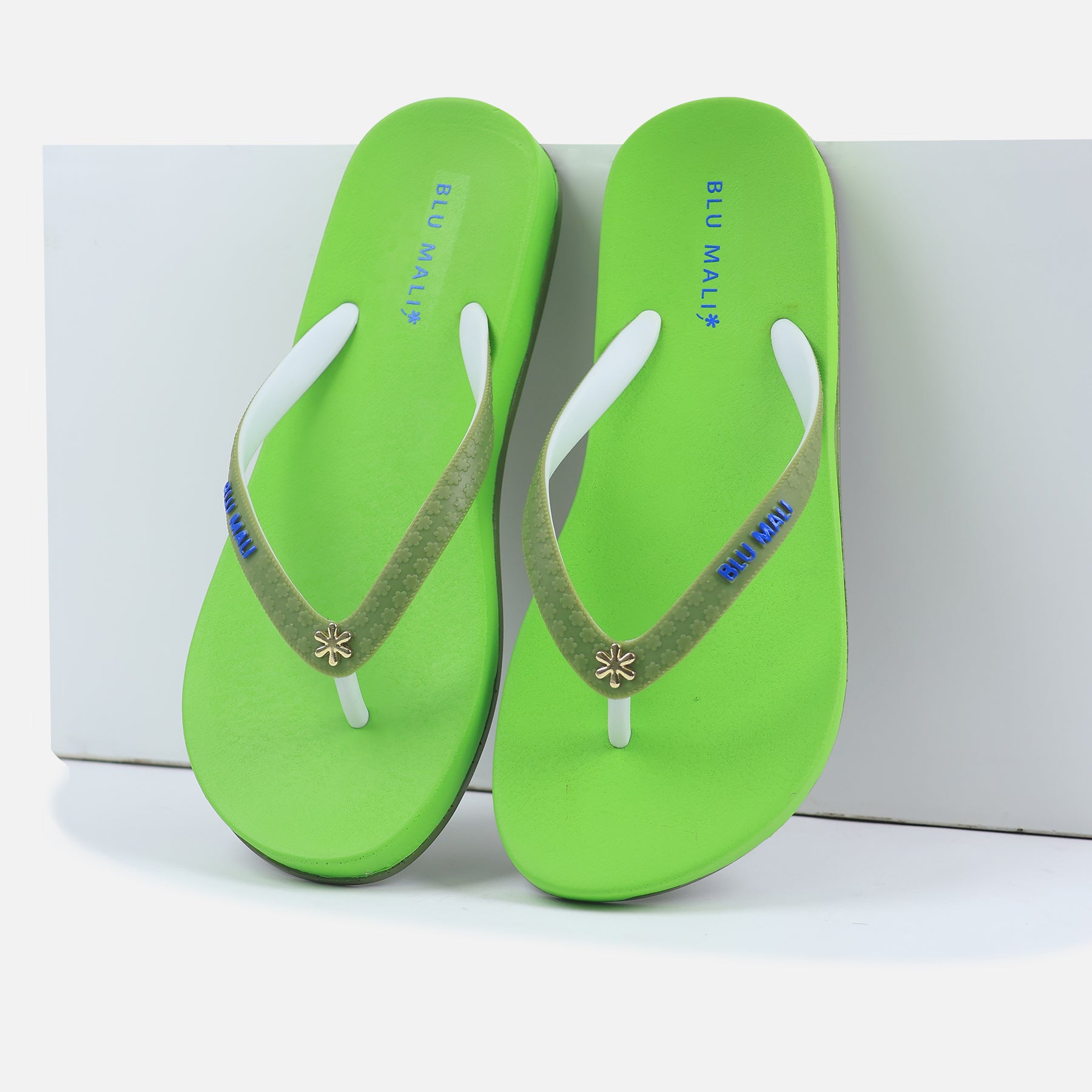 BLU MALI-Women's flip-flops Green