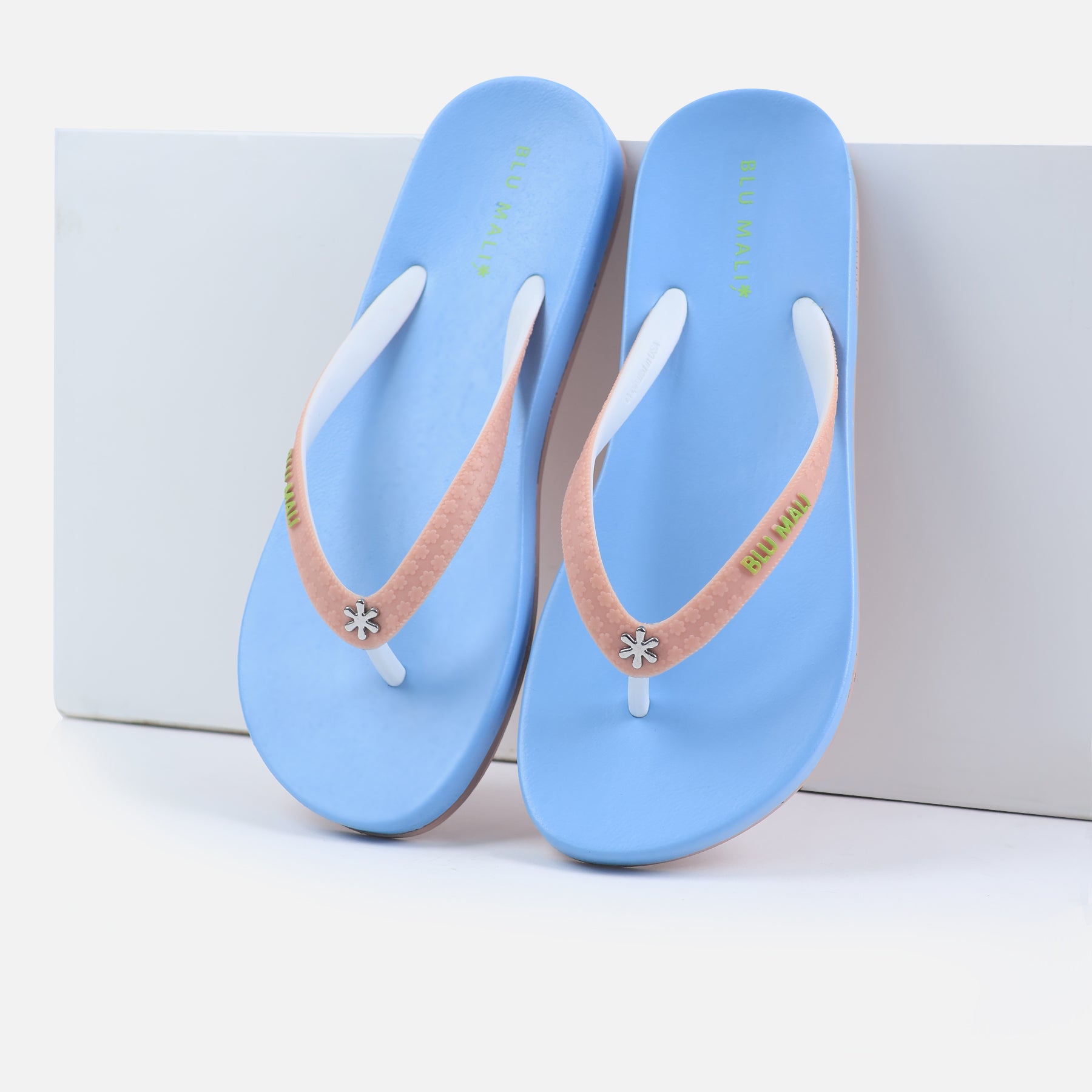 BLU MALI-Women's flip-flops Blue/Pink